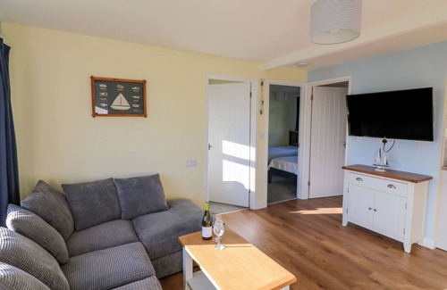 Dartmouth Cottage | The Sail Loft