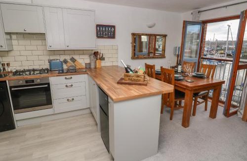 Milford Haven Apartment | The Sail Loft