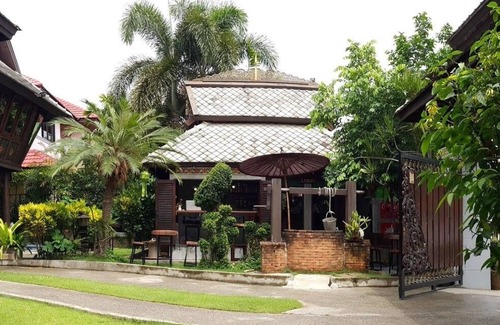 Pa Bong House | The Sali-Kham Traditional Lanna Home 2