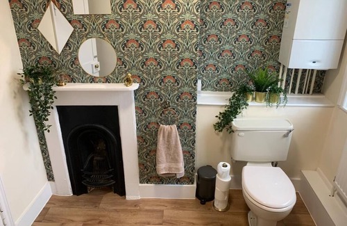 Salisbury House | The Salisbury Townhouse