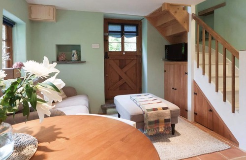 Tuckenhay Cottage | The Saltings - Waterside Tranquillity