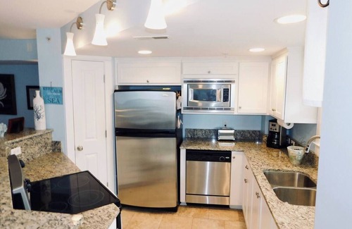 Tybee Island Condo | The Salty Crab ~ South Beach, Tybee Island