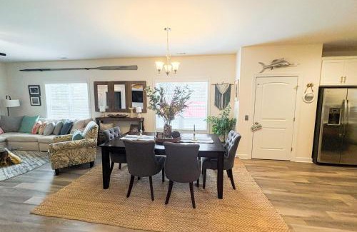 Morehead City House | The Salty Pecan