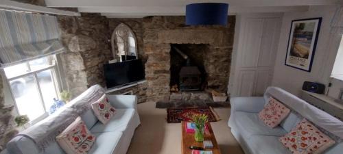 Porthleven House | The Samphire Cottage