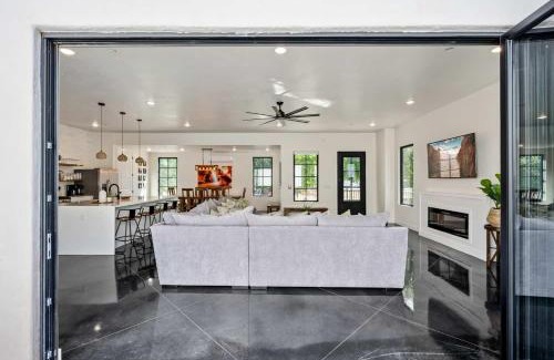 Hurricane House | The Sand Hollow Retreat #H8 home