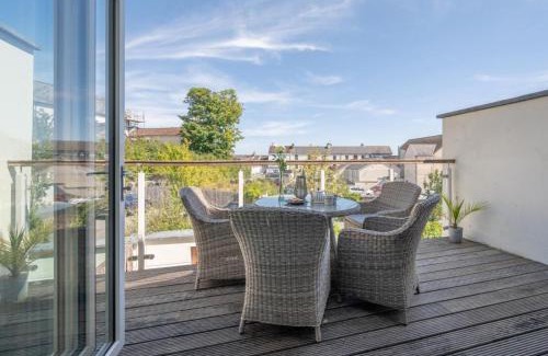 Saundersfoot House | The Sandbox Apartment