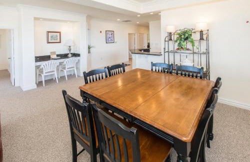 Sandbridge Apartment | The Sandbridge Dunes - Room With A View 315