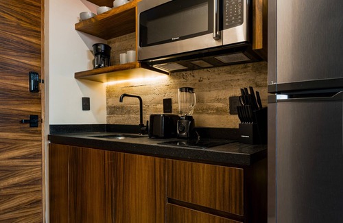 Luis Donaldo Colosio Apartment | The Sands Boutique Condos