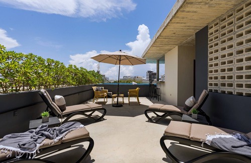 Luis Donaldo Colosio Apartment | The Sands Boutique Condos