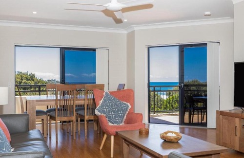 Yamba House | The Sands Unit 36