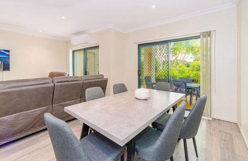 Yamba House | The Sands Unit 59