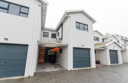 Humewood Apartment | The Sapphire