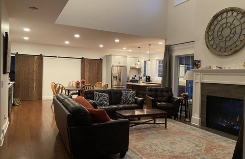 Saratoga Springs House | The Saratoga Sweet Spot