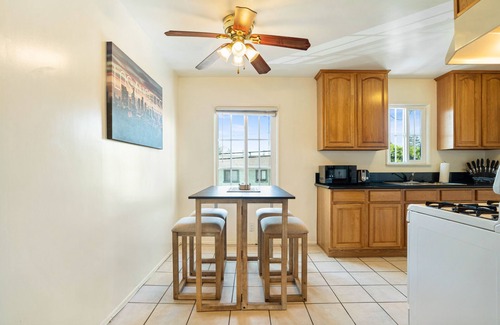 Palms Apartment | The Sawtelle #9