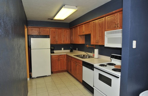 New Braunfels Hotel | The Schmitz Bed & Breakfast