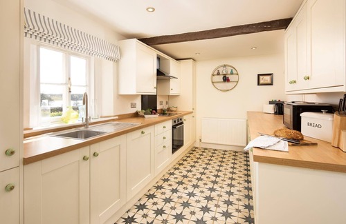 Capheaton House | The School House, Capheaton in Northumberland - sleeping 6 guests
