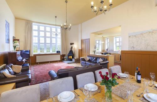 Lynton House | The School House
