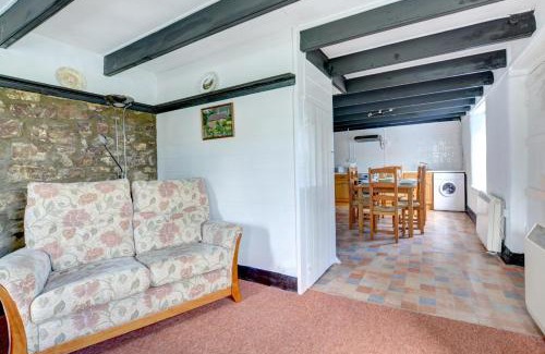 Walwyn's Castle House | The School House