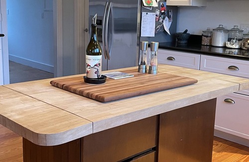Islesboro House | The Sea Box Island Retreat. Enjoy ocean views with wooded privacy