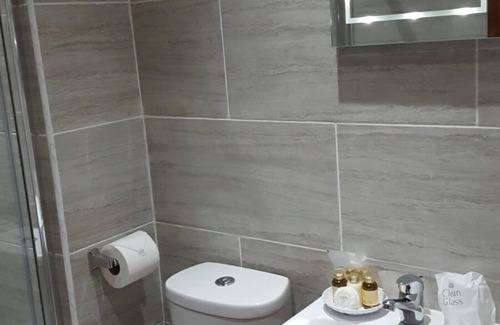 Lytham St. Anne's Bed & Breakfast | The Sea Croft Bed Breakfast & Bar St Annes