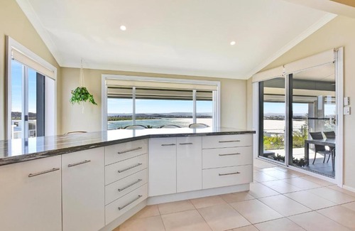 Swansea Heads House | The Sea Serenade