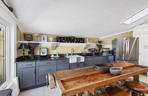 Boca Grande House | The Seagrape Sanctuary, a 5-bedroom beachfront home in Boca Grande.