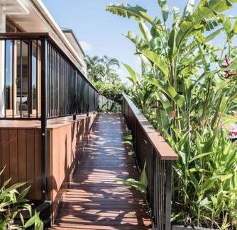 Noosaville House | The Seahorse ~ Family & Pooch Friendly Home