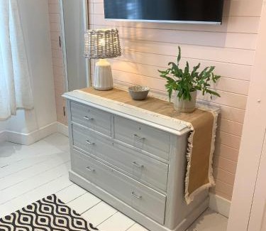 Mousehole Apartment | The Seawitch - harbourside apartment