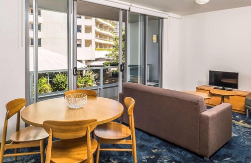 Cairns Central Business District Apartment | The Sebel Cairns Harbour Lights