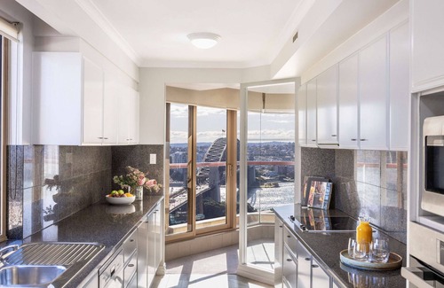 The Rocks Apartment | The Sebel Quay West Suites Sydney
