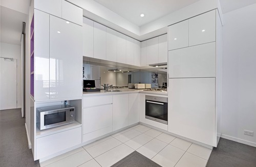Docklands Apartment | The Sebel Residences Melbourne Docklands Serviced Apartments