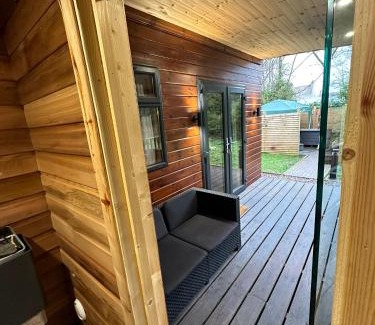 Garvagh Other | The Secret Garden - Hot Tub North Coast Stay