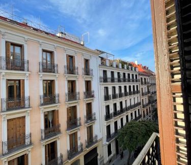 Chueca Apartment | The SECRET PALACE