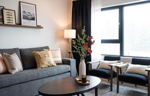 Revelstoke Apartment | The Selkirk House by Revelstoke Vacations