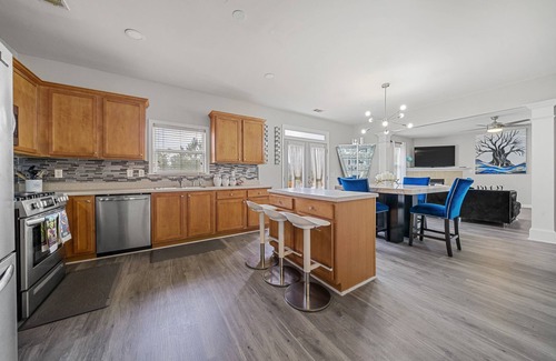 Union City House | The Serenity Cove