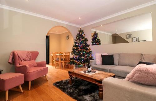 Bourton House | The Seventeen