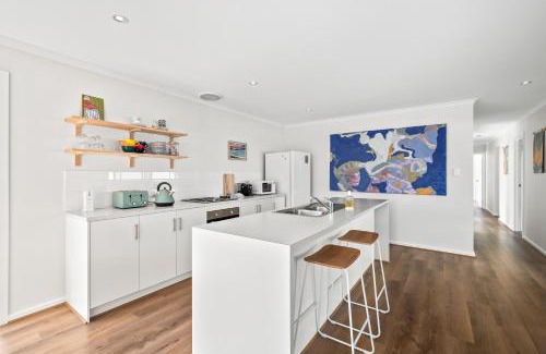 Maslin Beach House | The Shack at Maslin Beach - C21 SouthCoast Holidays