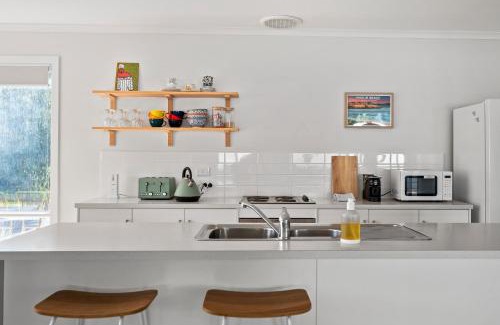 Maslin Beach House | The Shack at Maslin Beach - C21 SouthCoast Holidays