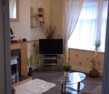 Prestatyn Apartment | The Shady Corner, Flat 2, 16 Sandy Lane