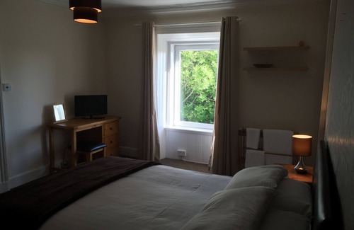 Invergordon Bed & Breakfast | The Shandwick Inn
