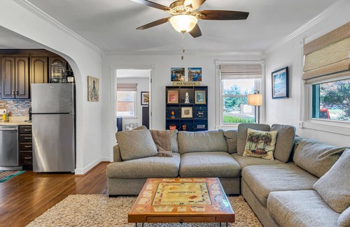 Woodbine House | The Sharpe Shack - Beach Vibes in South Nash