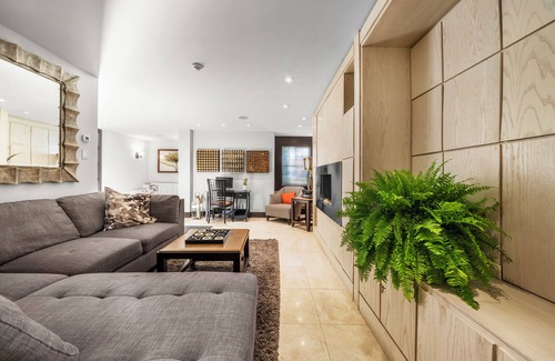Old Town Historic District Hotel | The Shaw Club Hotel