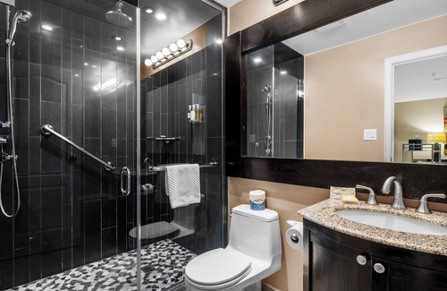 Old Town Historic District Hotel | The Shaw Club Hotel