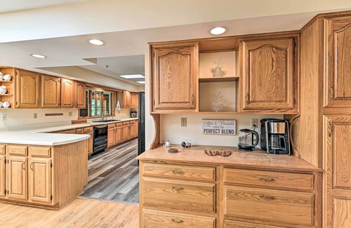 Richfield Springs House | 'The Sheep House' ~ 11 Mi to Cooperstown!