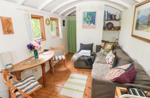 St Brides House | The Shepherd Hut