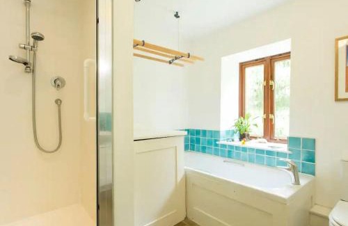Hartland House | The Shippen