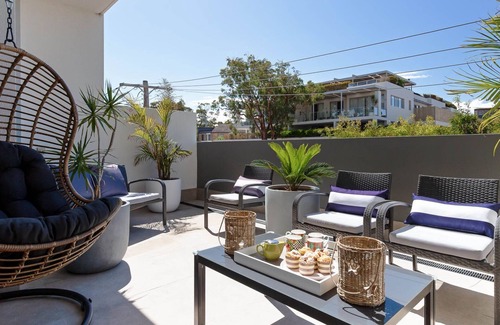 Shoal Bay Apartment | The Shoal, 104/6-8 Bullecourt Street - linen included & under 200m to beach