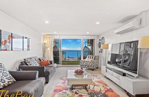Shoal Bay Apartment | The Shoal 401