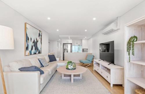 Shoal Bay Apartment | The Shoal Apartments Unit 306 6 Bullecourt