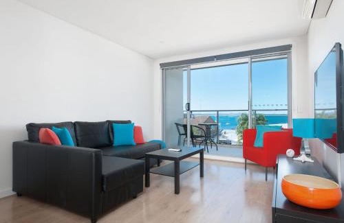 Shoal Bay Apartment | The Shoal, Unit 309/4-8 Bullecourt Street